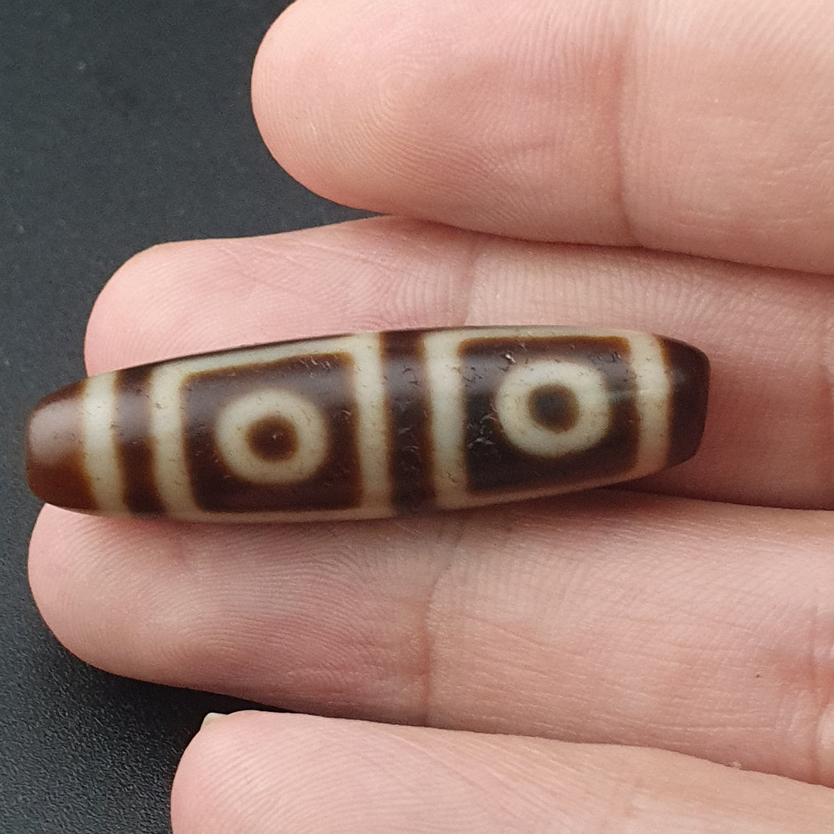Antikes Himalaya-Tibetisches 4-Augen-Achat-Dzi-Perlen-Amulett