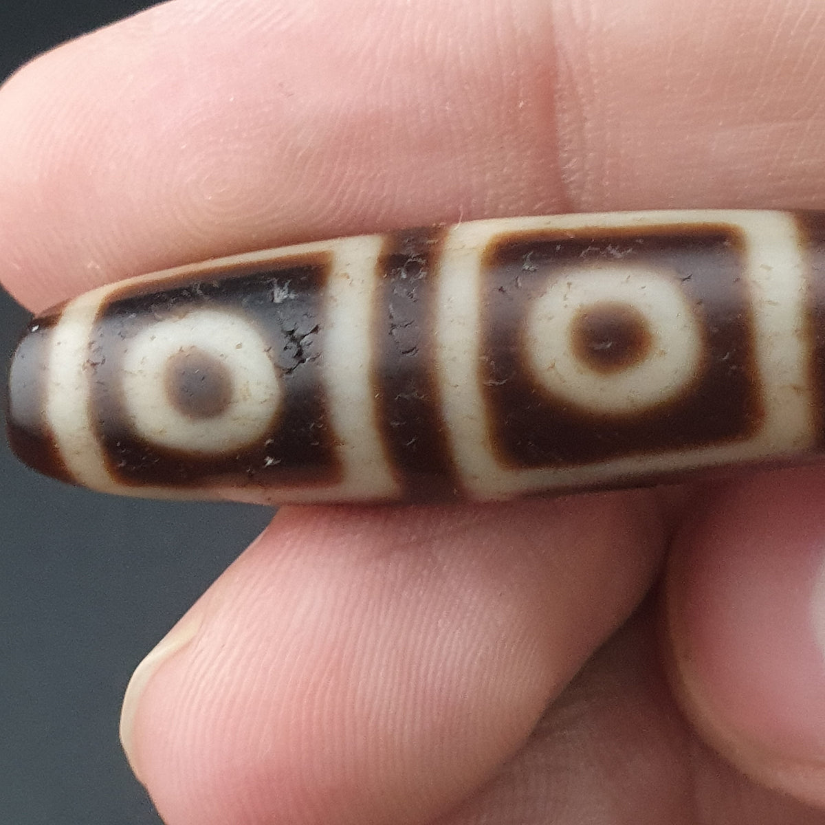 Antikes Himalaya-Tibetisches 4-Augen-Achat-Dzi-Perlen-Amulett