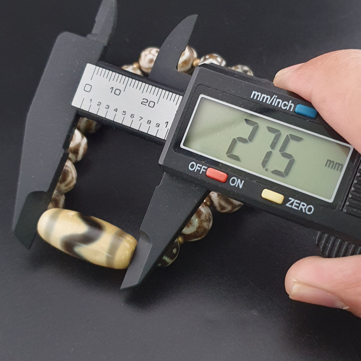 Antikes burmesisches Pumtek-Pyu- & Zickzackmuster-Himalaya-Achat-Perlenarmband