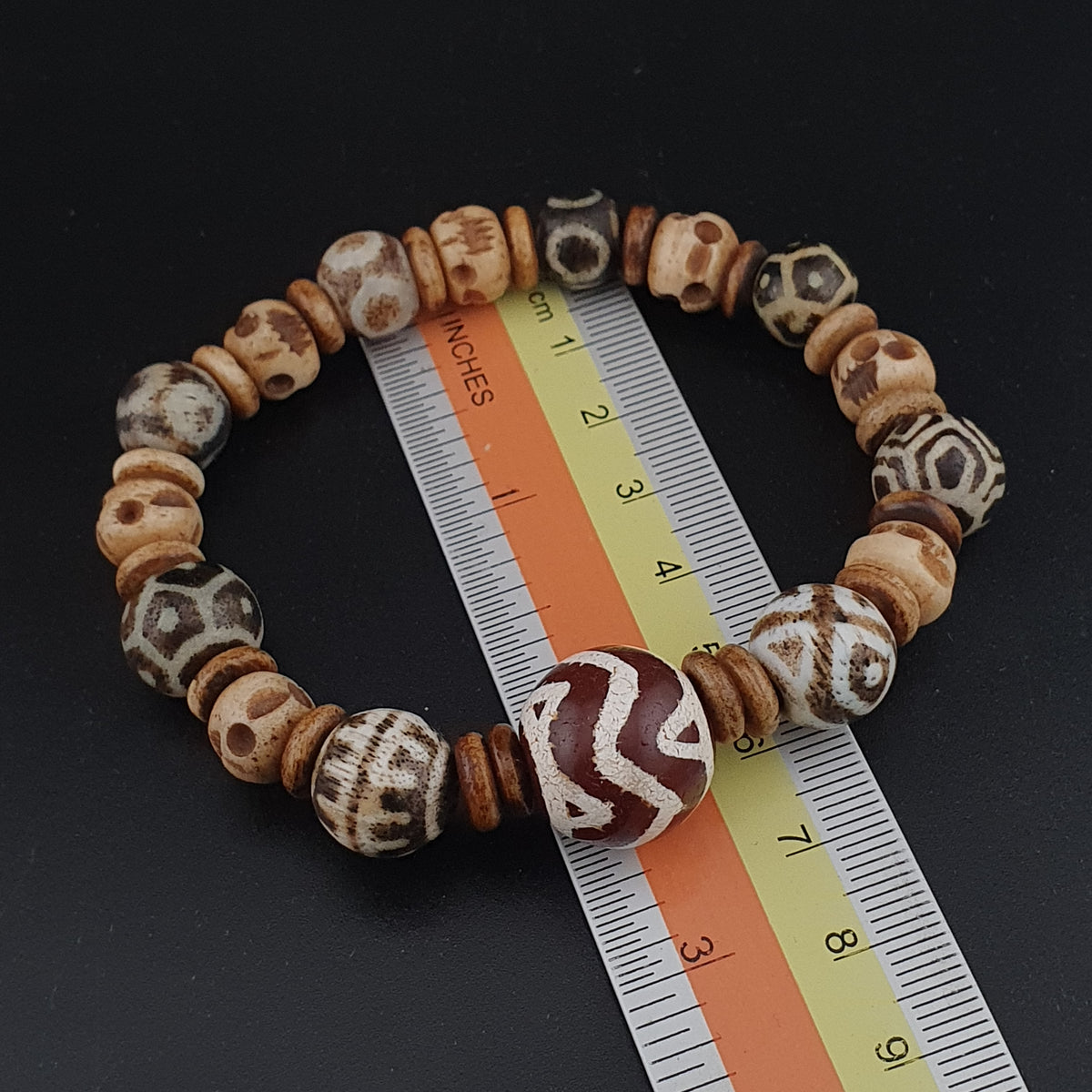 Armband mit antiken, geätzten Karneol-Achat- und Pumtek-Pyu-Perlen