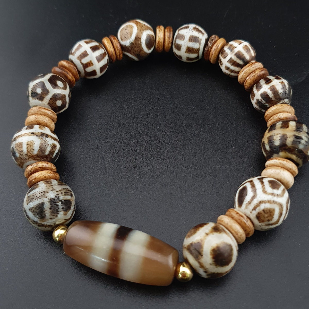 Antikes burmesisches Pumtek Pyu & Streifenmuster Achat Perlenarmband