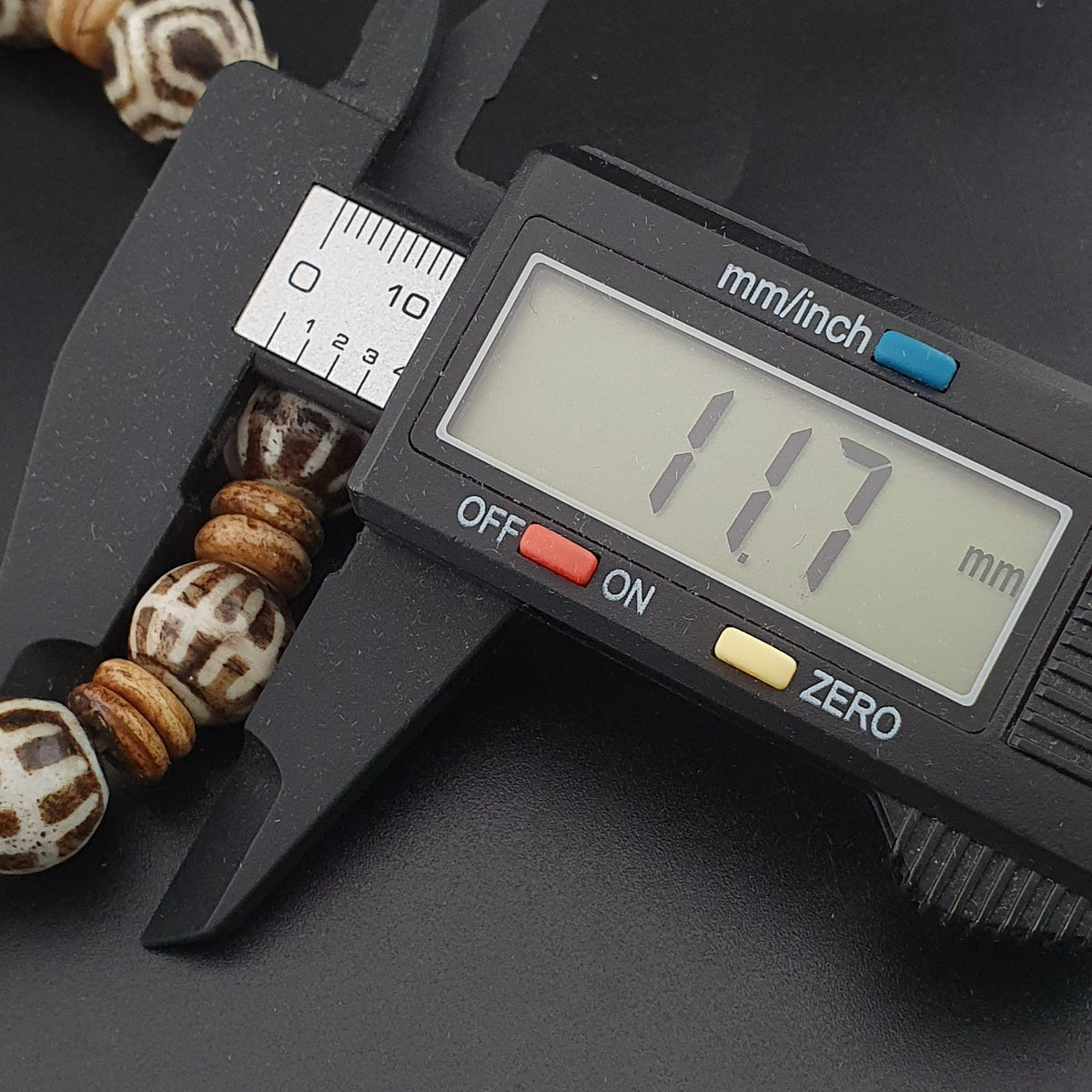 Antikes burmesisches Pumtek Pyu & Streifenmuster Achat Perlenarmband