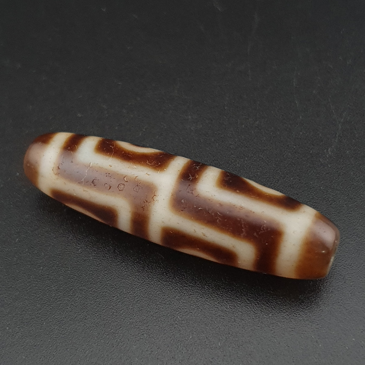 Antikes Himalaya-4-Augen-Tibet-Achat-Perlen-Amulett