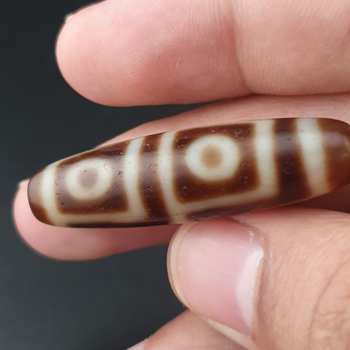 Antikes Himalaya-4-Augen-Tibet-Achat-Perlen-Amulett
