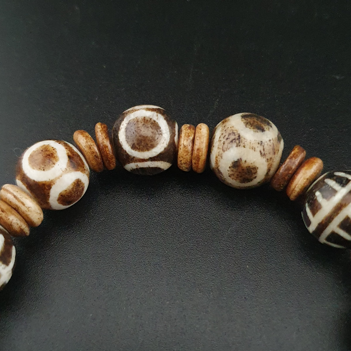 Antikes burmesisches Pumtek-Pyu & natürliches Achat-Suliemani-Augenperlen-Armband