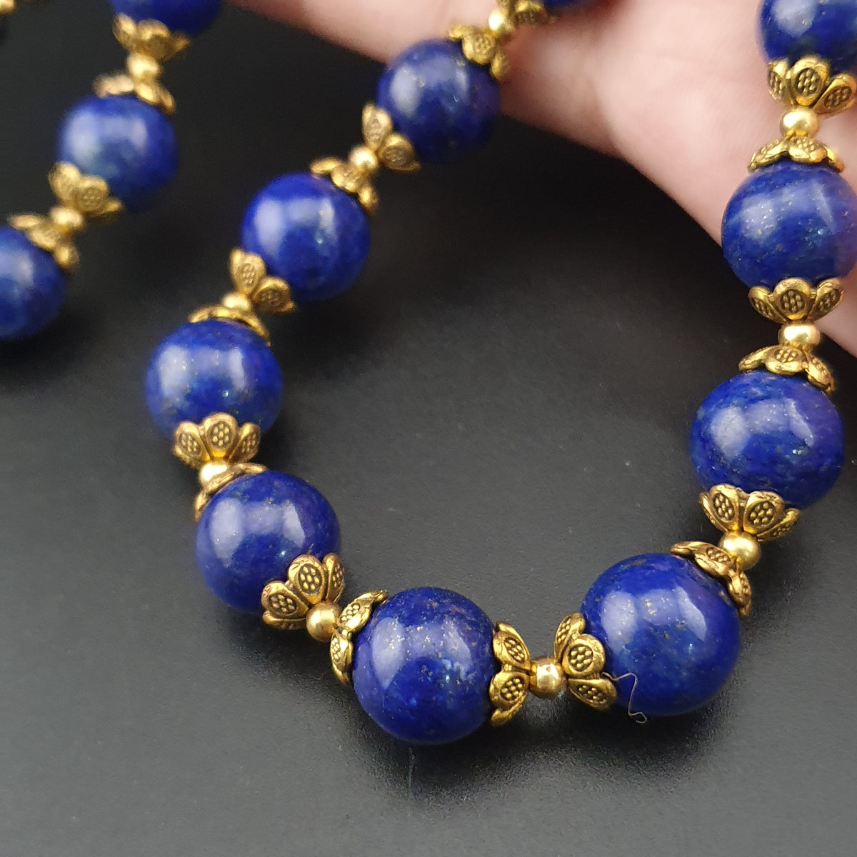 Vintage blau Lapislazuli & Messing Perlen Edelsteinkette