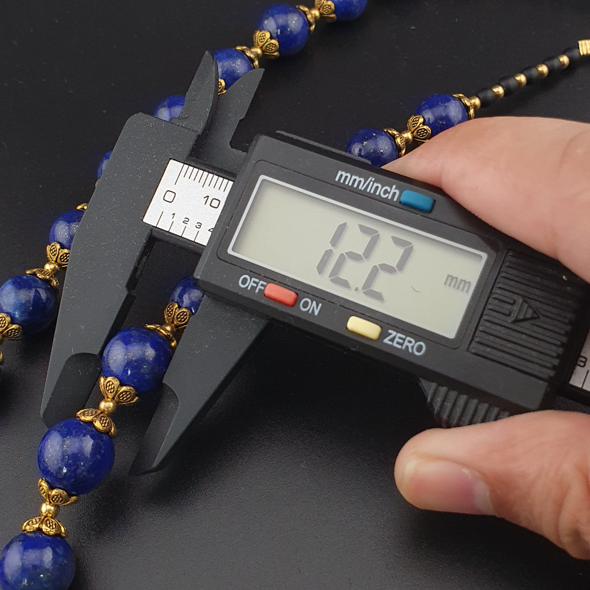 Vintage blau Lapislazuli & Messing Perlen Edelsteinkette