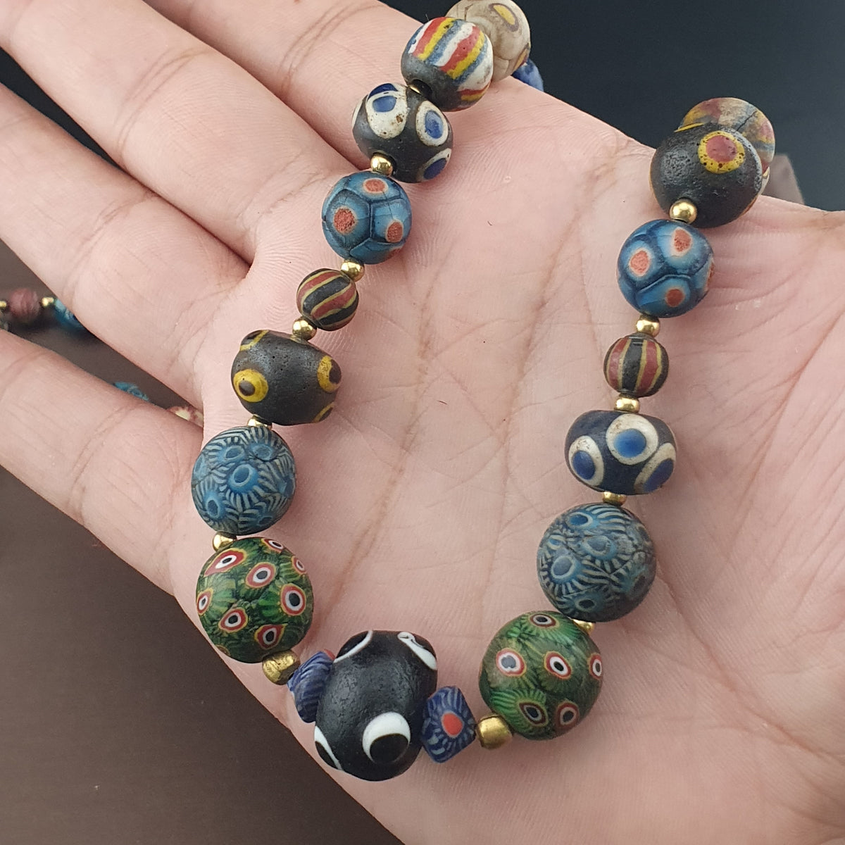 Collier de perles de verre antiques Gabri Mille Yeux 26 pouces
