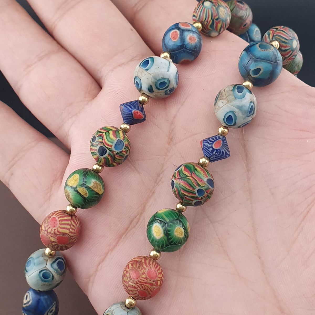 Collier de perles de verre antiques Gabri Mille Yeux 26 pouces