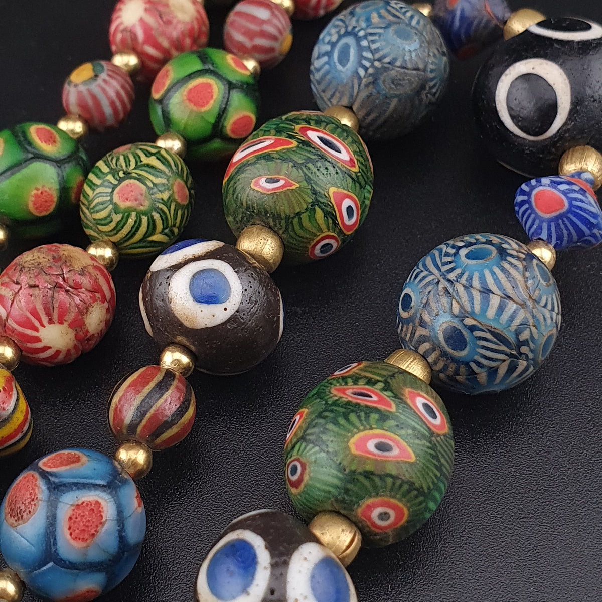 Antique Venetian Ancient Gabri Style Eyes Glass Beads Necklace