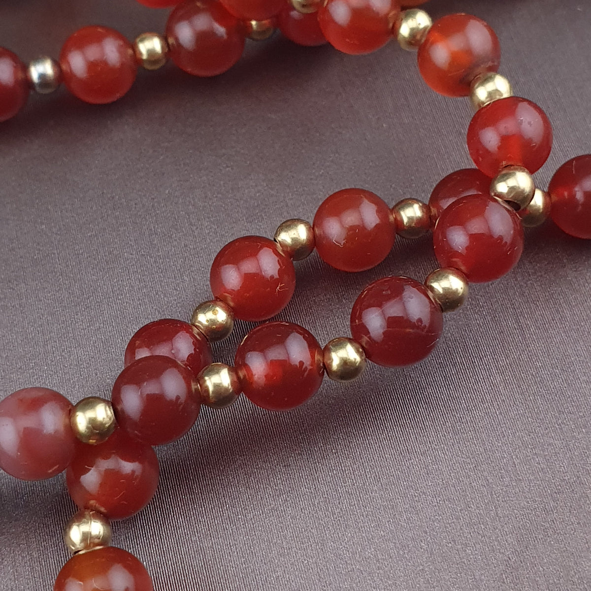 Collier avec Pendentif Ancien en Agate Tibétaine Zigzag et Perles de Cornaline