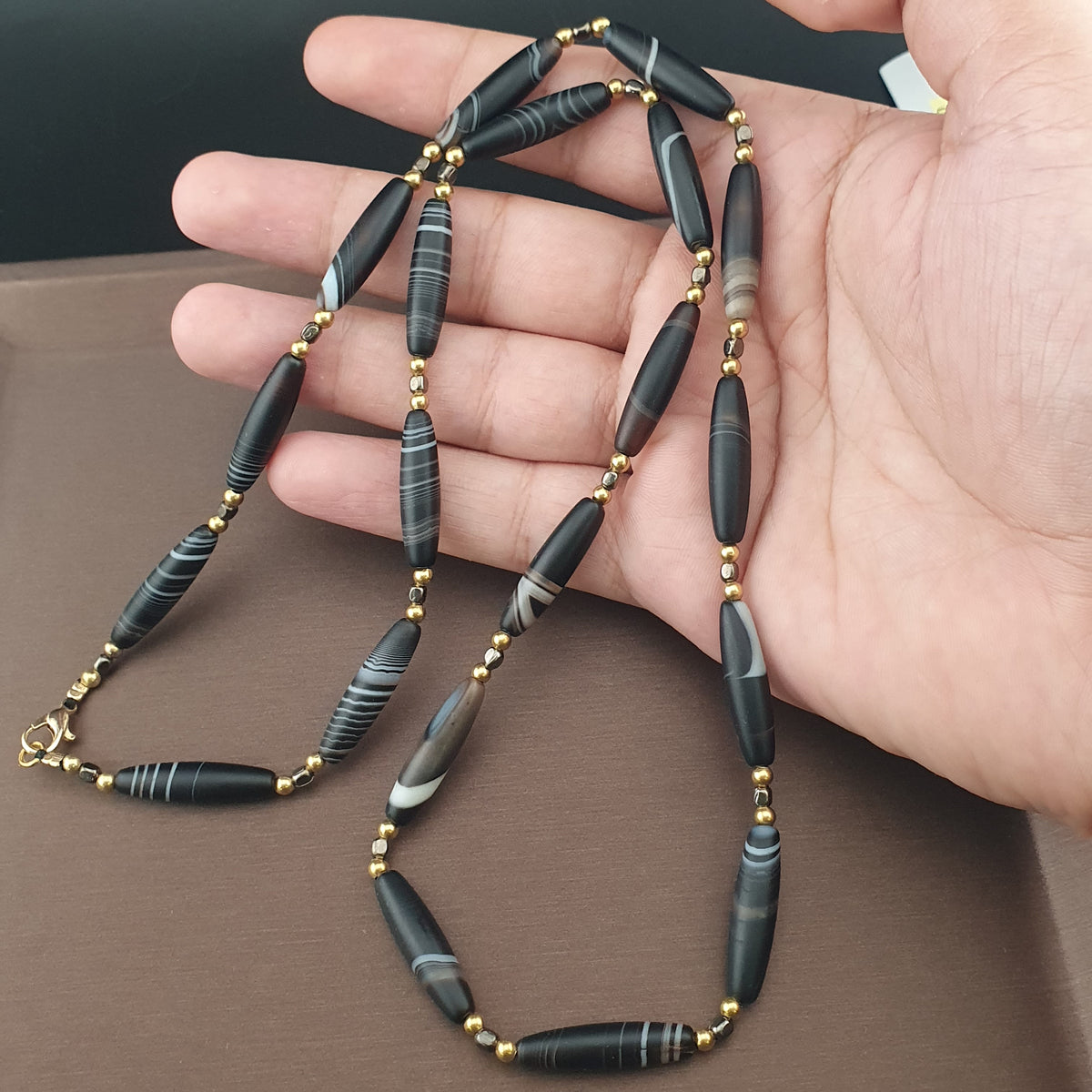 Collier de perles d'agate Suliemani "Natural Eyes" vintage