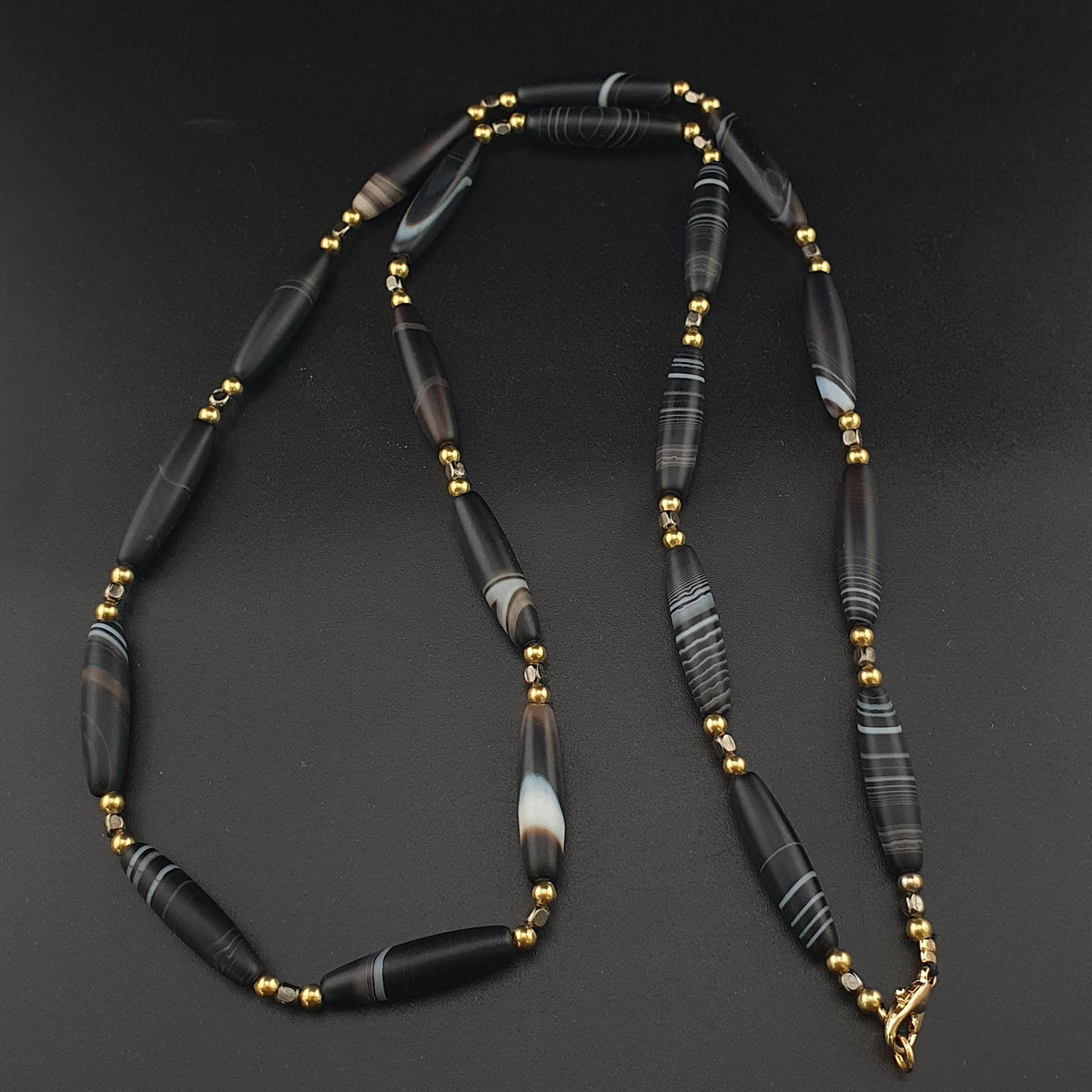 Collier de perles d'agate Suliemani "Natural Eyes" vintage