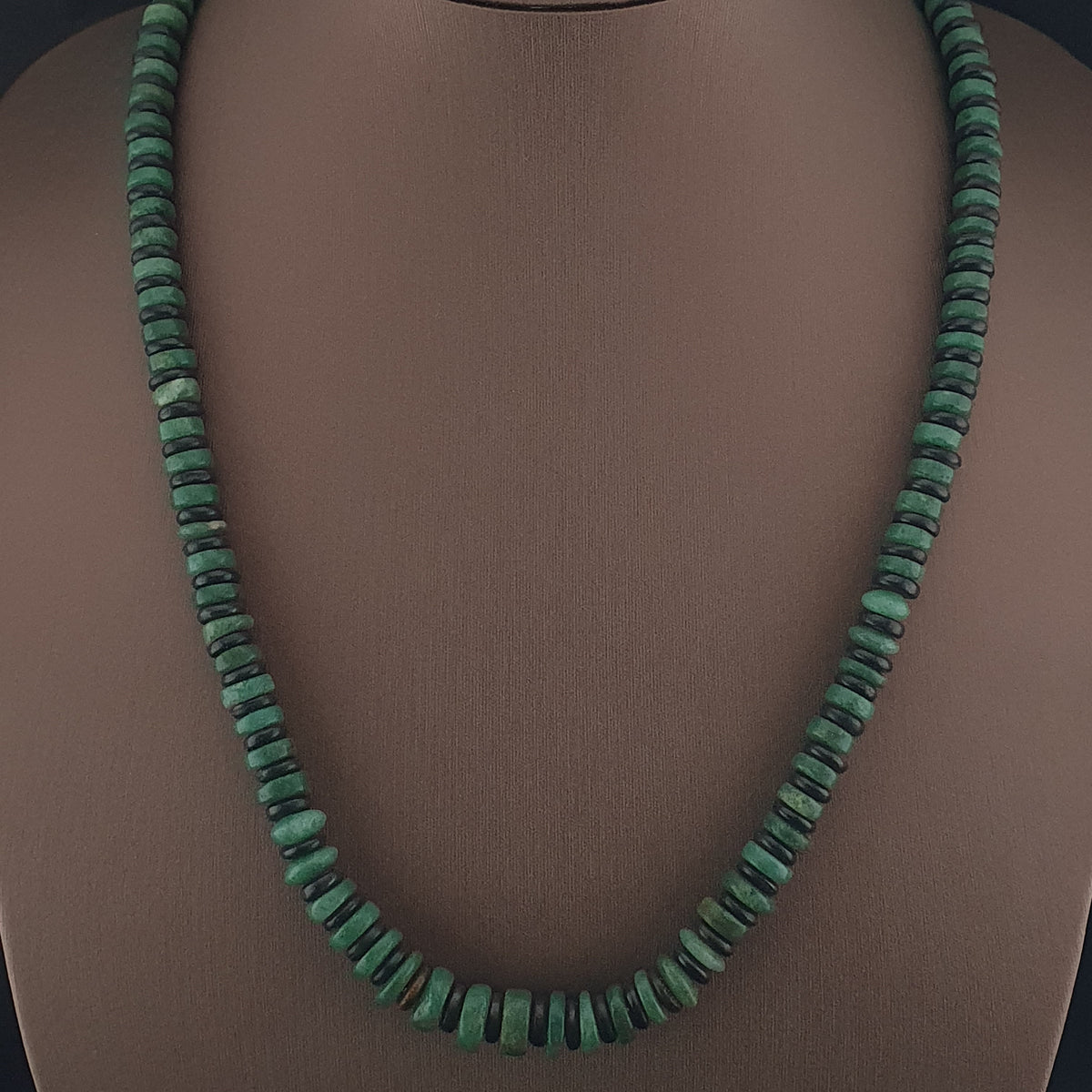 Vintage Tire Shape Jade & Bone Beads Necklace 24 inches
