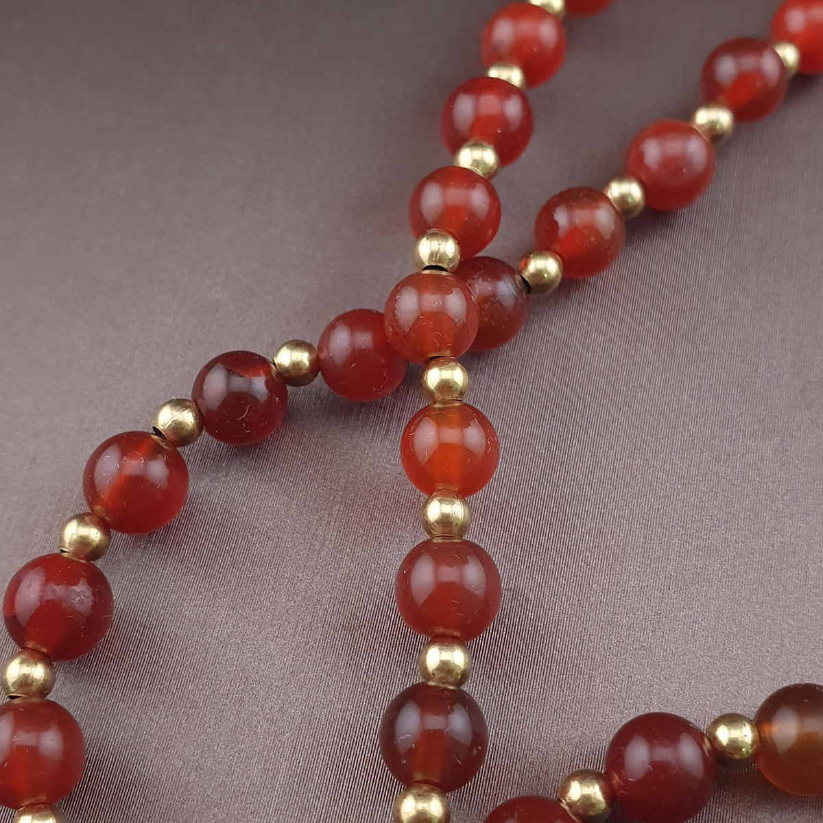 Collier pendentif vintage en agate cornaline du Mali avec PumtekPyu