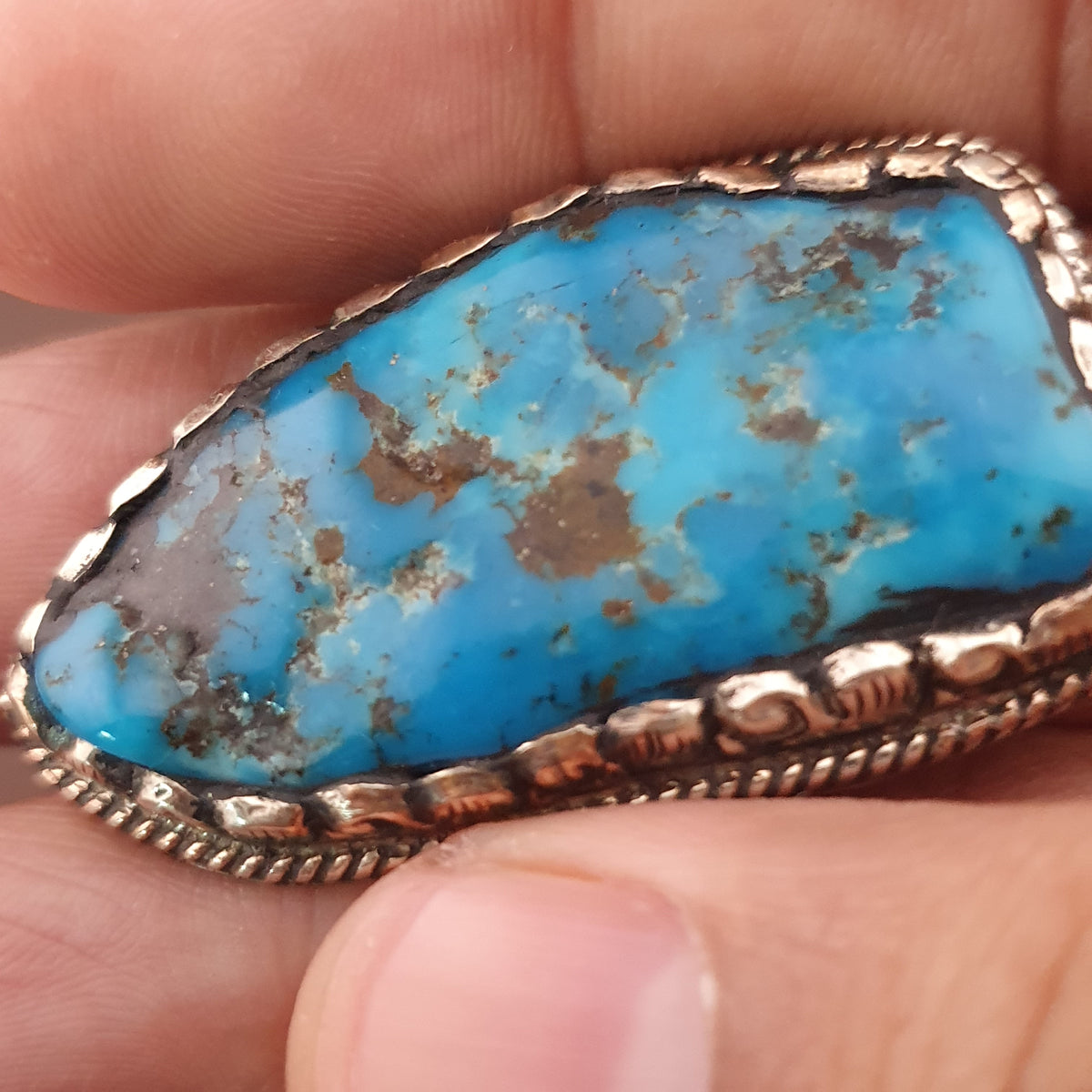 Vintage Turqouise & Brass Beatiful Desgin Pendant