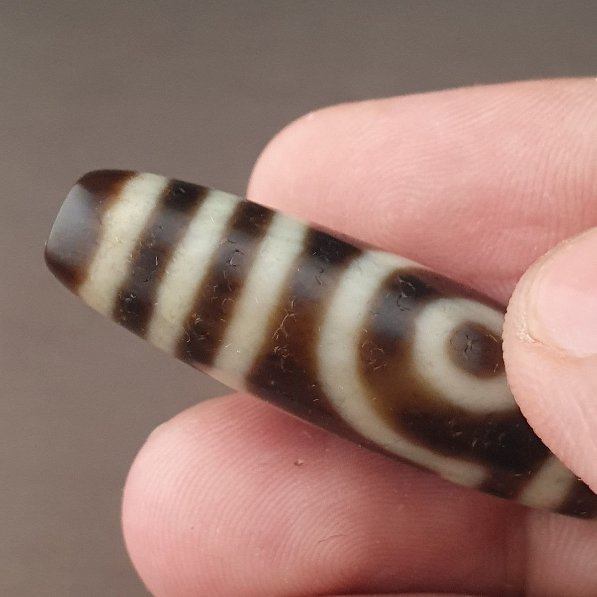 Antike 2-Augen Himalaya Tibet Achat Dzi Perle Amulett