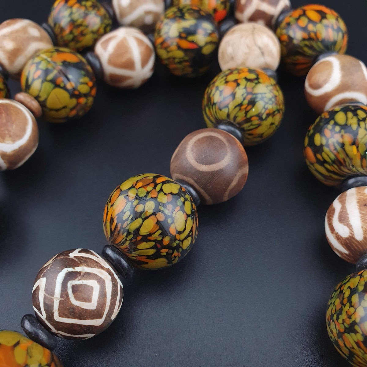 Vintage Venetian Asian Style Millefiori Glass & Pumtek Pyu Beads Necklace