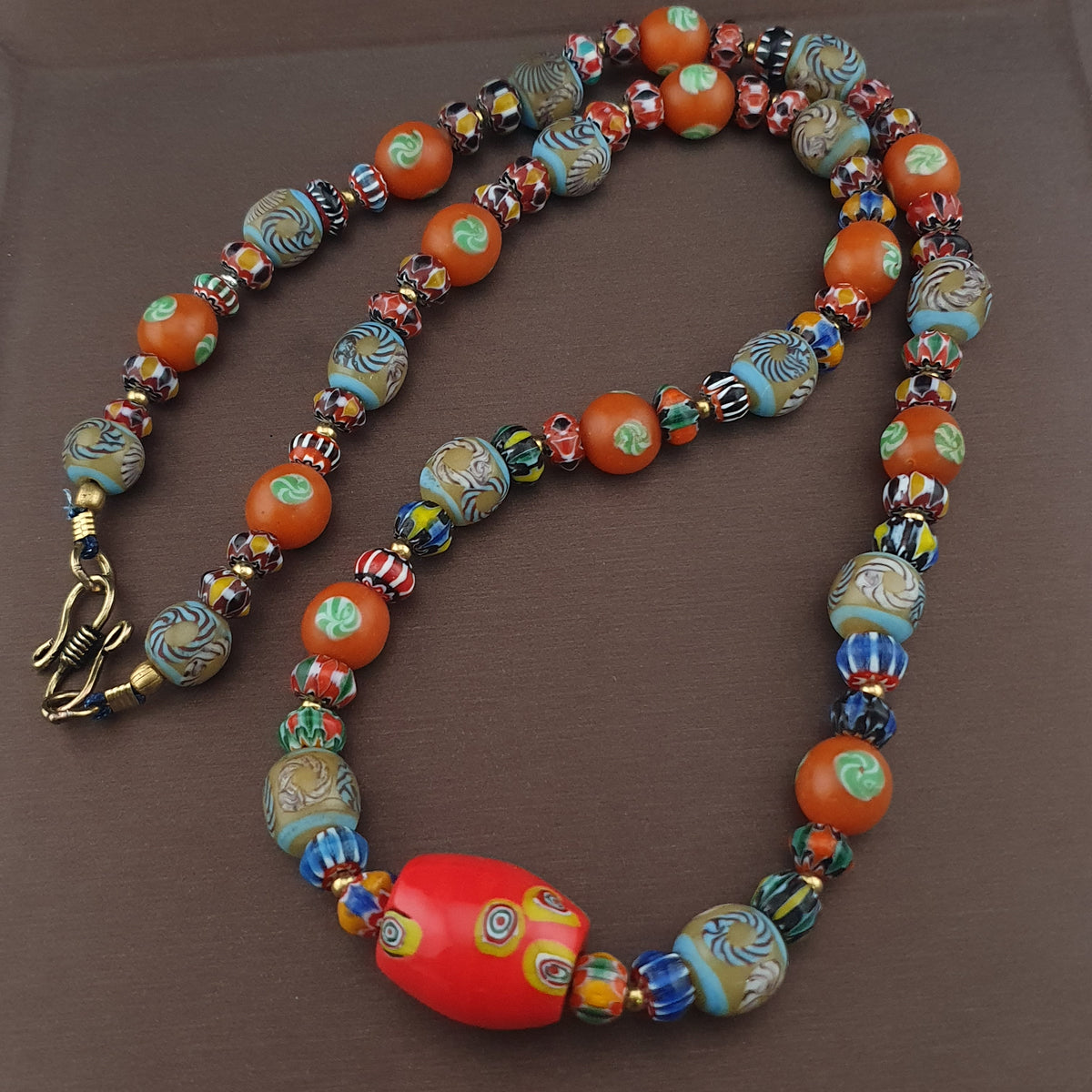Vintage Venetian Style Floral & Chevorn Glass Beads Necklace