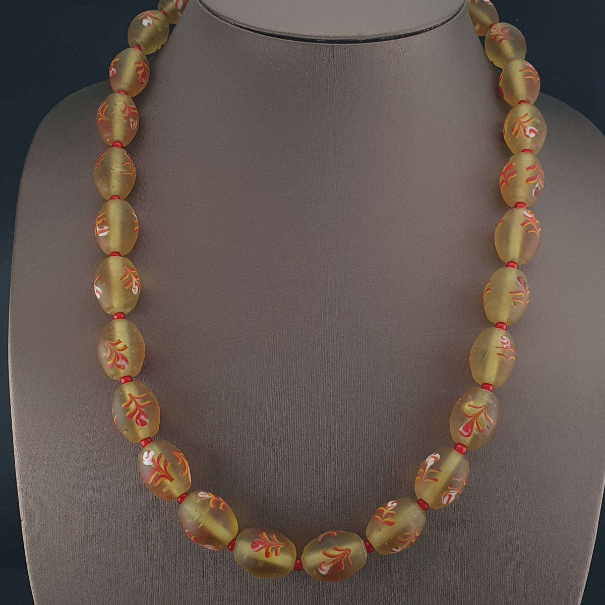 Antique Murano Style Floral Glass & Venetian WhiteHeart Glass Beads Necklace