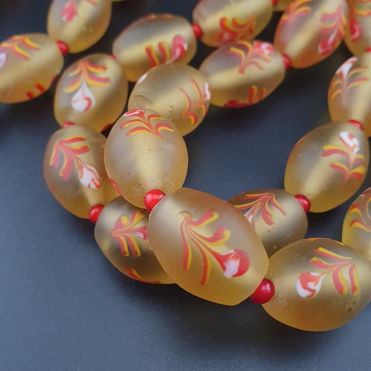 Antique Murano Style Floral Glass & Venetian WhiteHeart Glass Beads Necklace