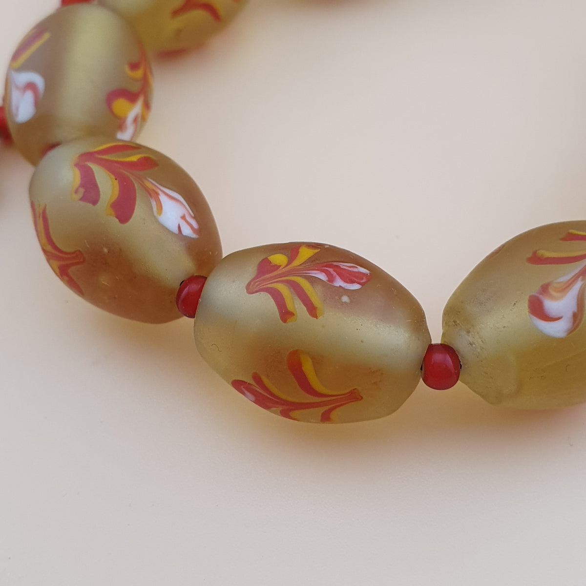 Antique Murano Style Floral Glass & Venetian WhiteHeart Glass Beads Necklace
