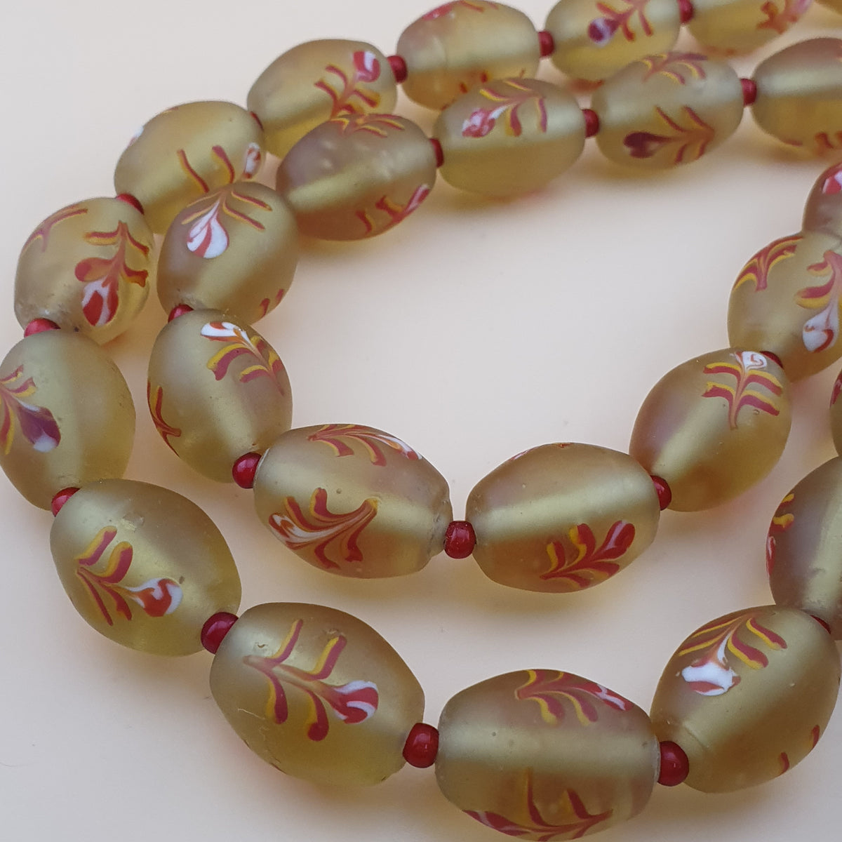 Antique Murano Style Floral Glass & Venetian WhiteHeart Glass Beads Necklace