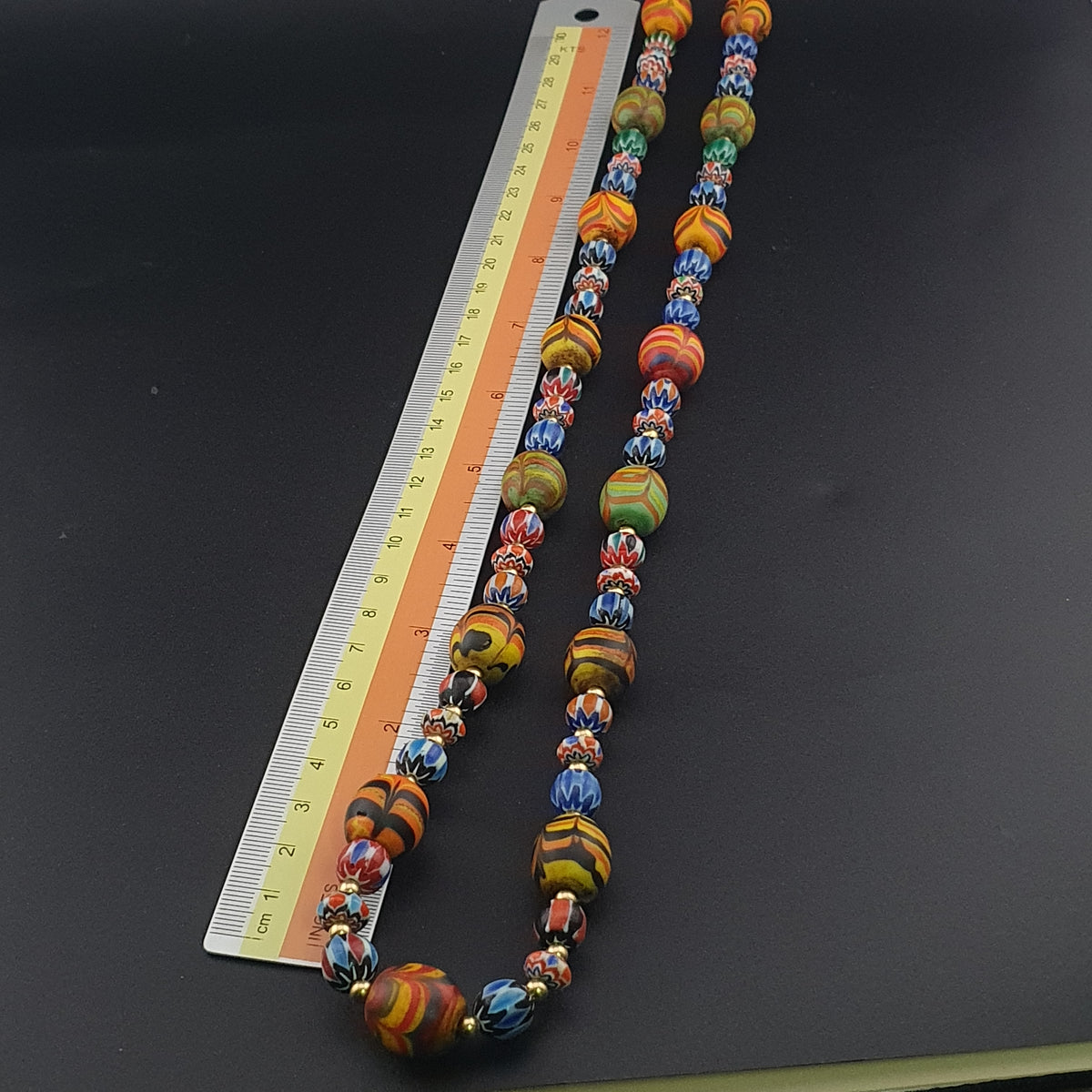 Vintage Venetian Style Feather Desgin & Mulitlayer Chevorn Glass Beads Necklace