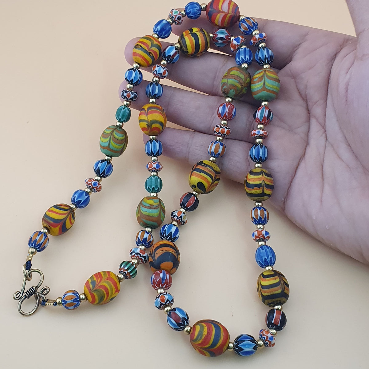 Vintage Venetian Style Feather Desgin & Mulitlayer Chevorn Glass Beads Necklace