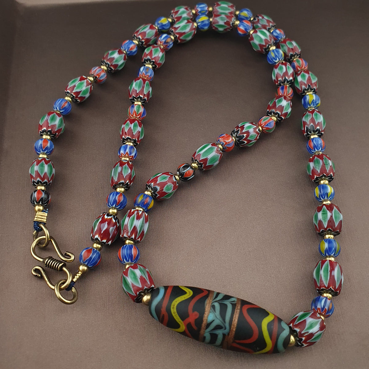 Vintage Venetian Style Green Chevrons & handmade Glass Beads Necklace