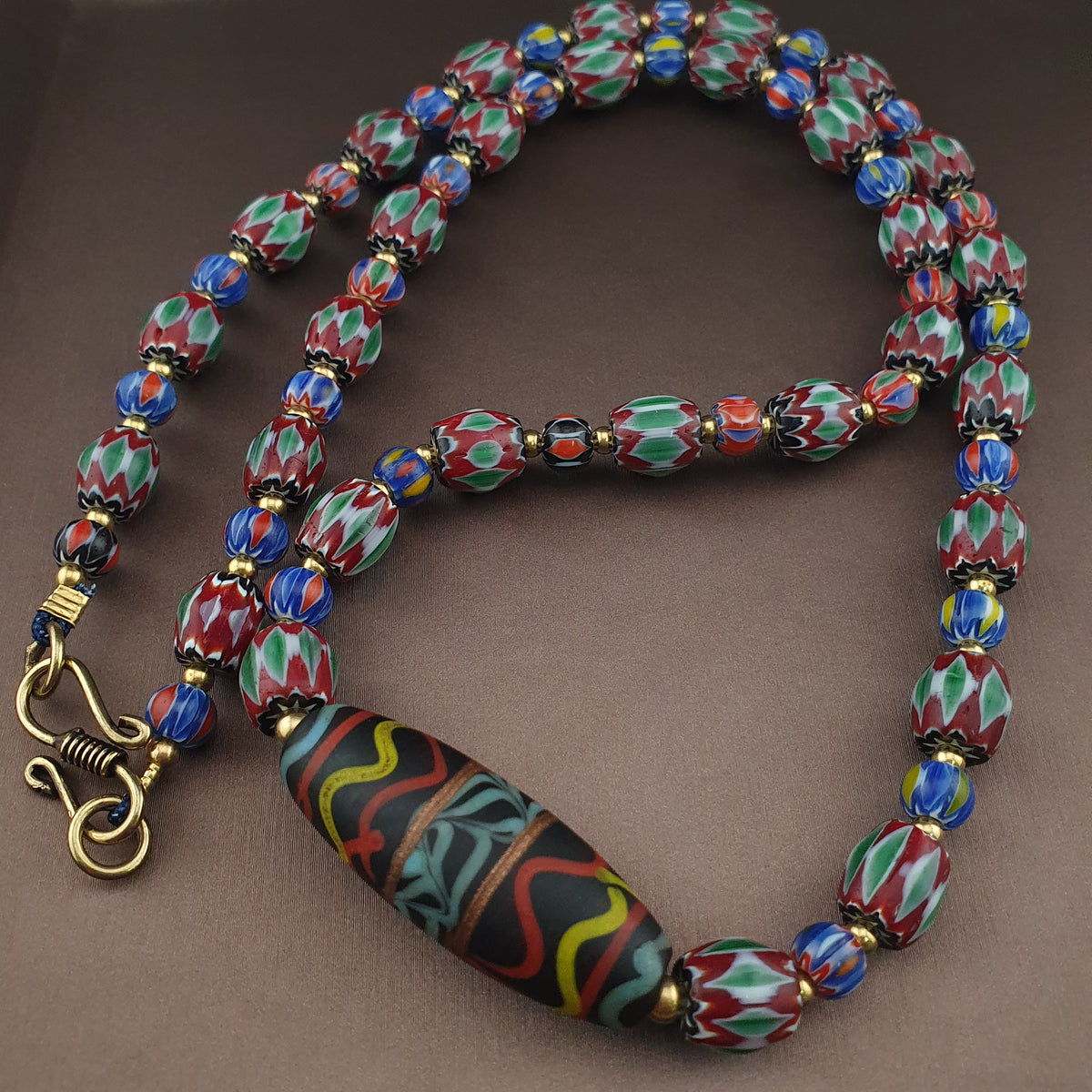 Vintage Venetian Style Green Chevrons & handmade Glass Beads Necklace