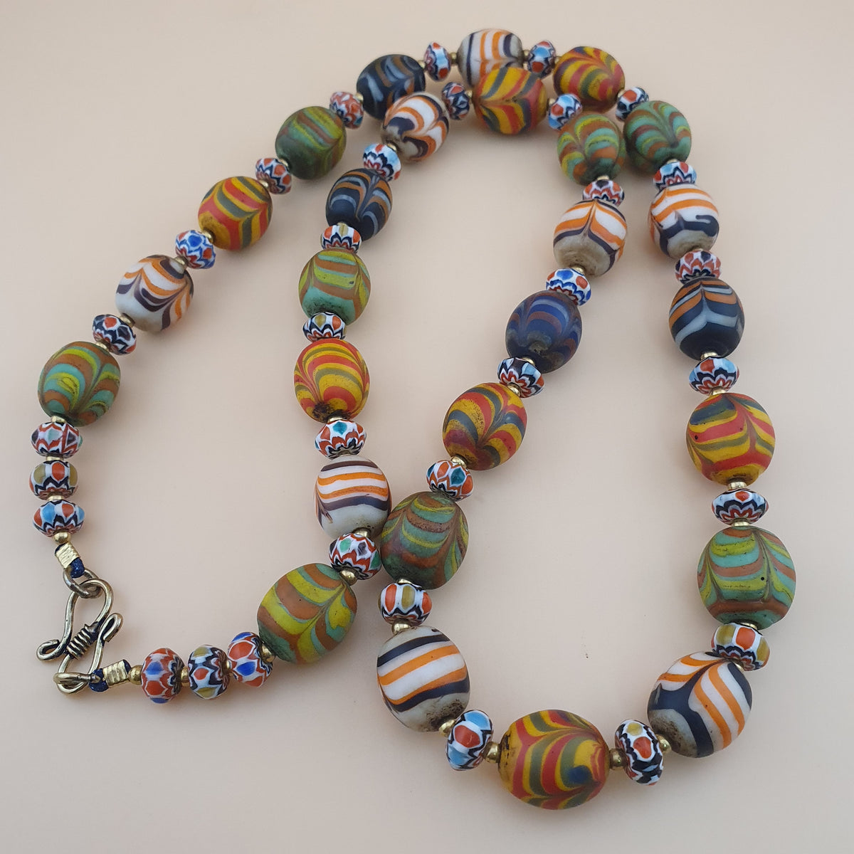 Vintage Venetian Style Feather Desgin Glass With Chevron Glass Beads Necklace