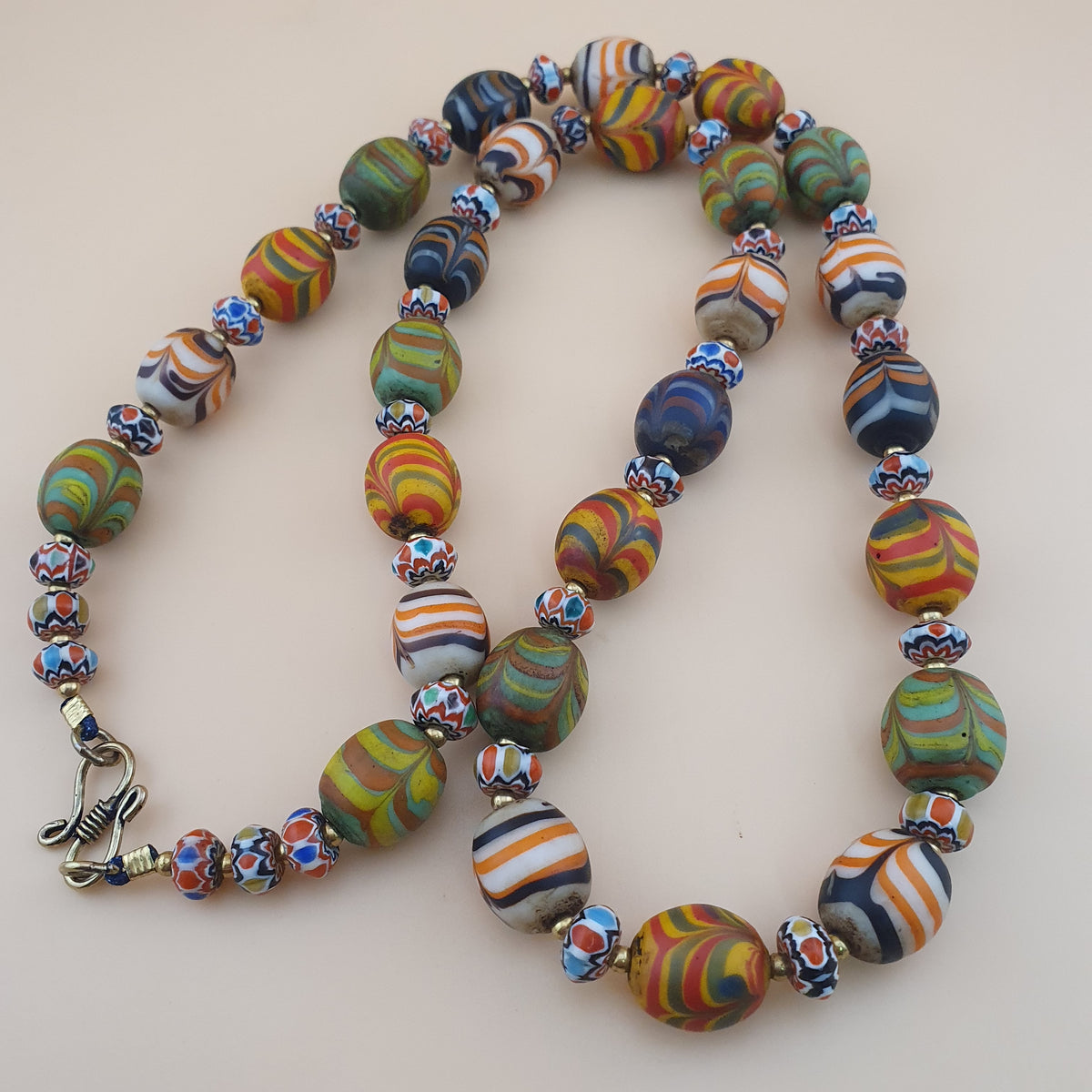 Vintage Venetian Style Feather Desgin Glass With Chevron Glass Beads Necklace