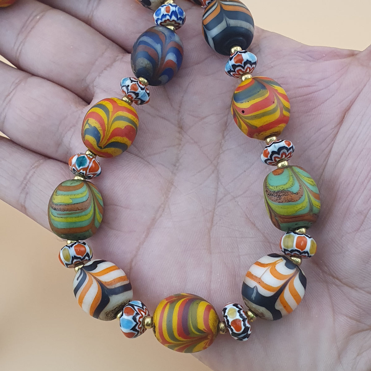 Vintage Venetian Style Feather Desgin Glass With Chevron Glass Beads Necklace