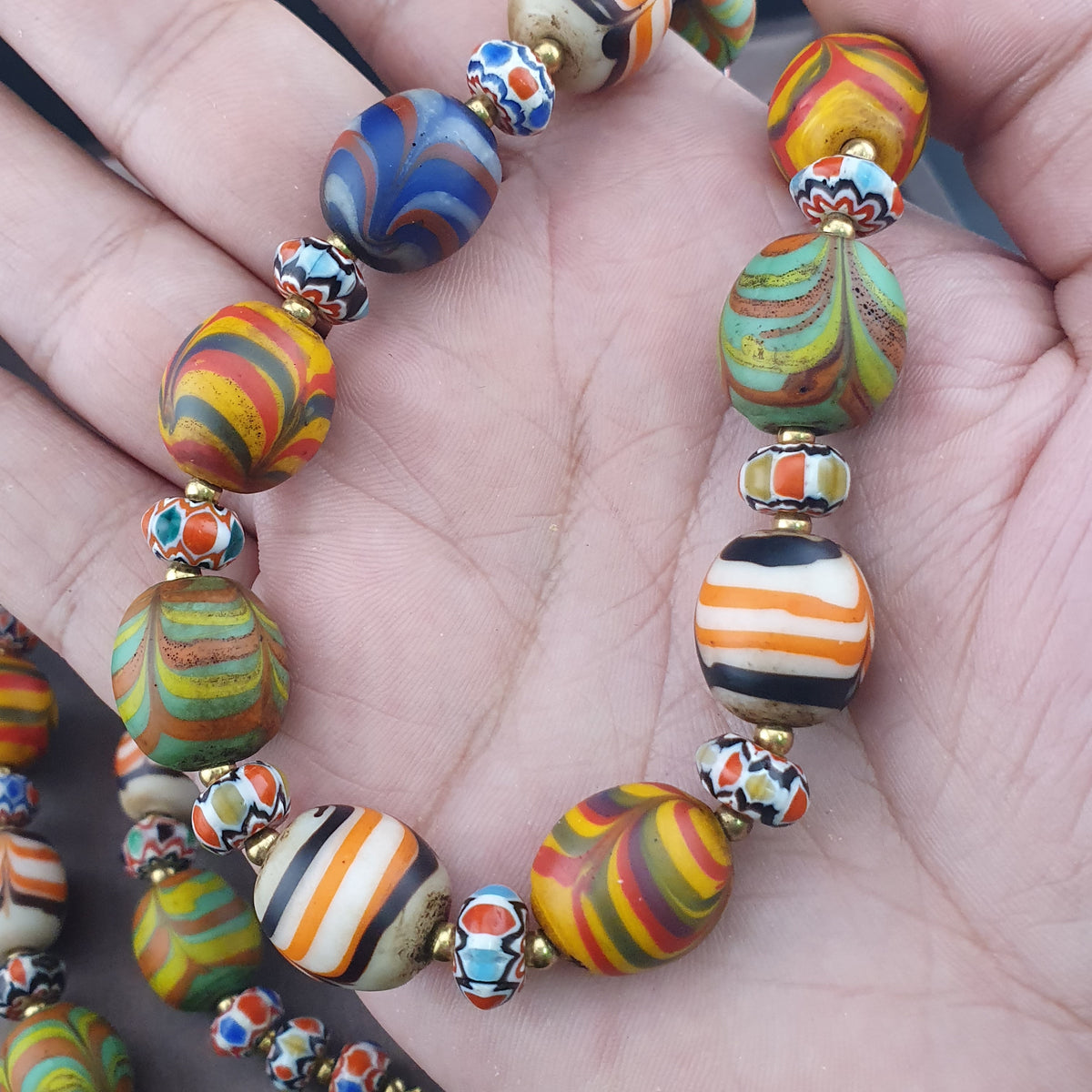 Vintage Venetian Style Feather Desgin Glass With Chevron Glass Beads Necklace