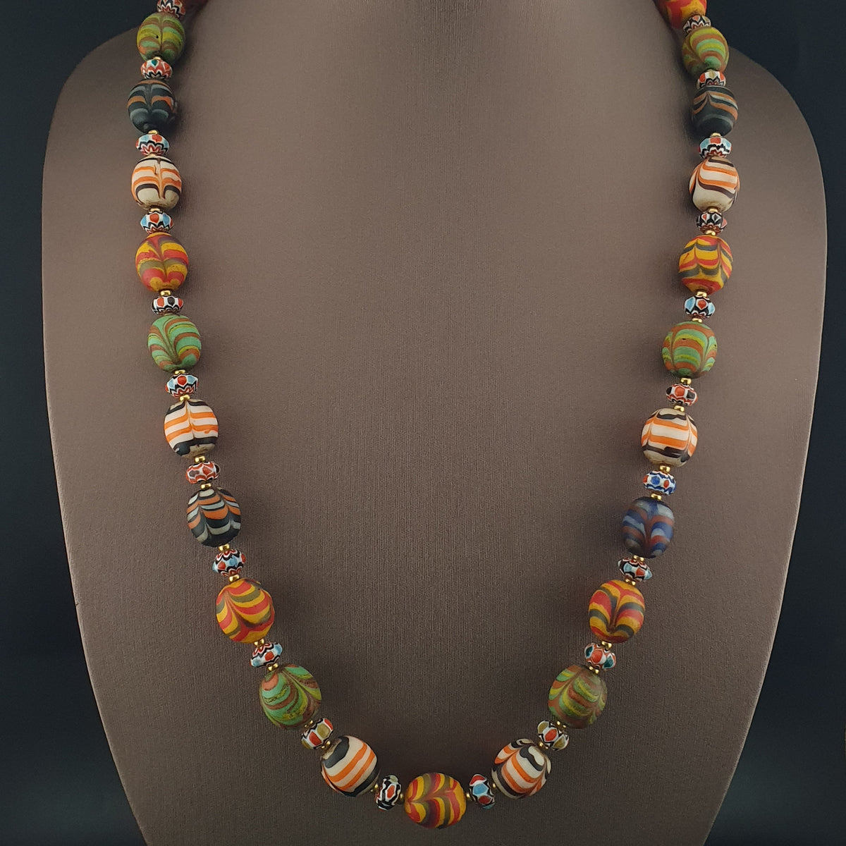 Vintage Venetian Style Feather Desgin Glass With Chevron Glass Beads Necklace