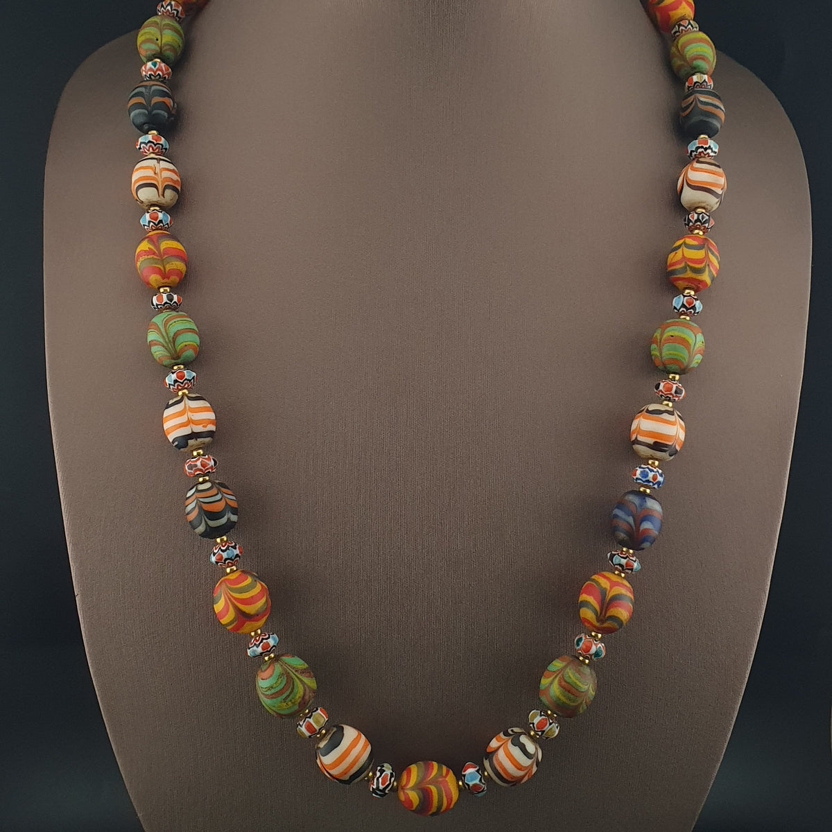 Vintage Venetian Style Feather Desgin Glass With Chevron Glass Beads Necklace