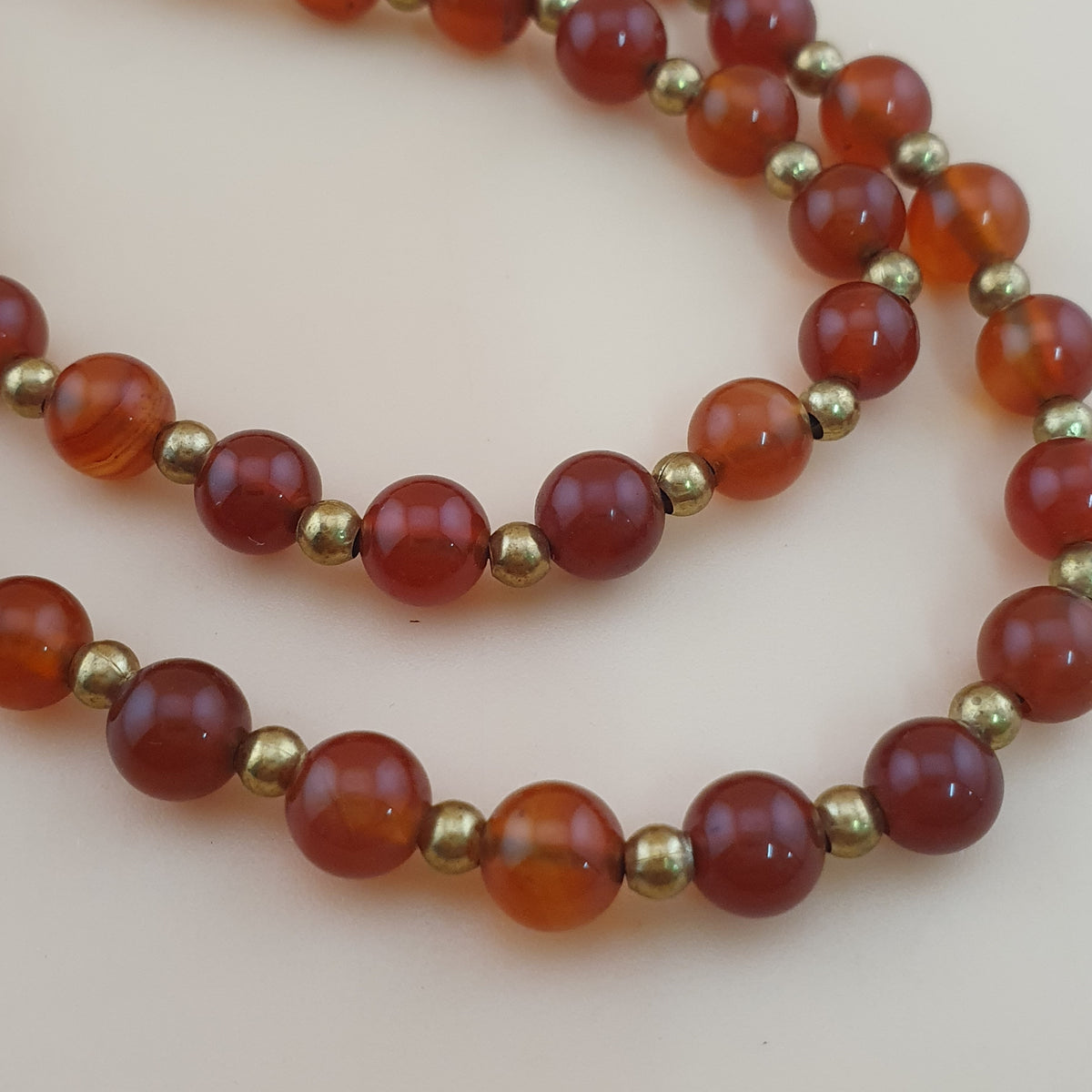 Collier pendentif en agate cornaline et agate florale vintage