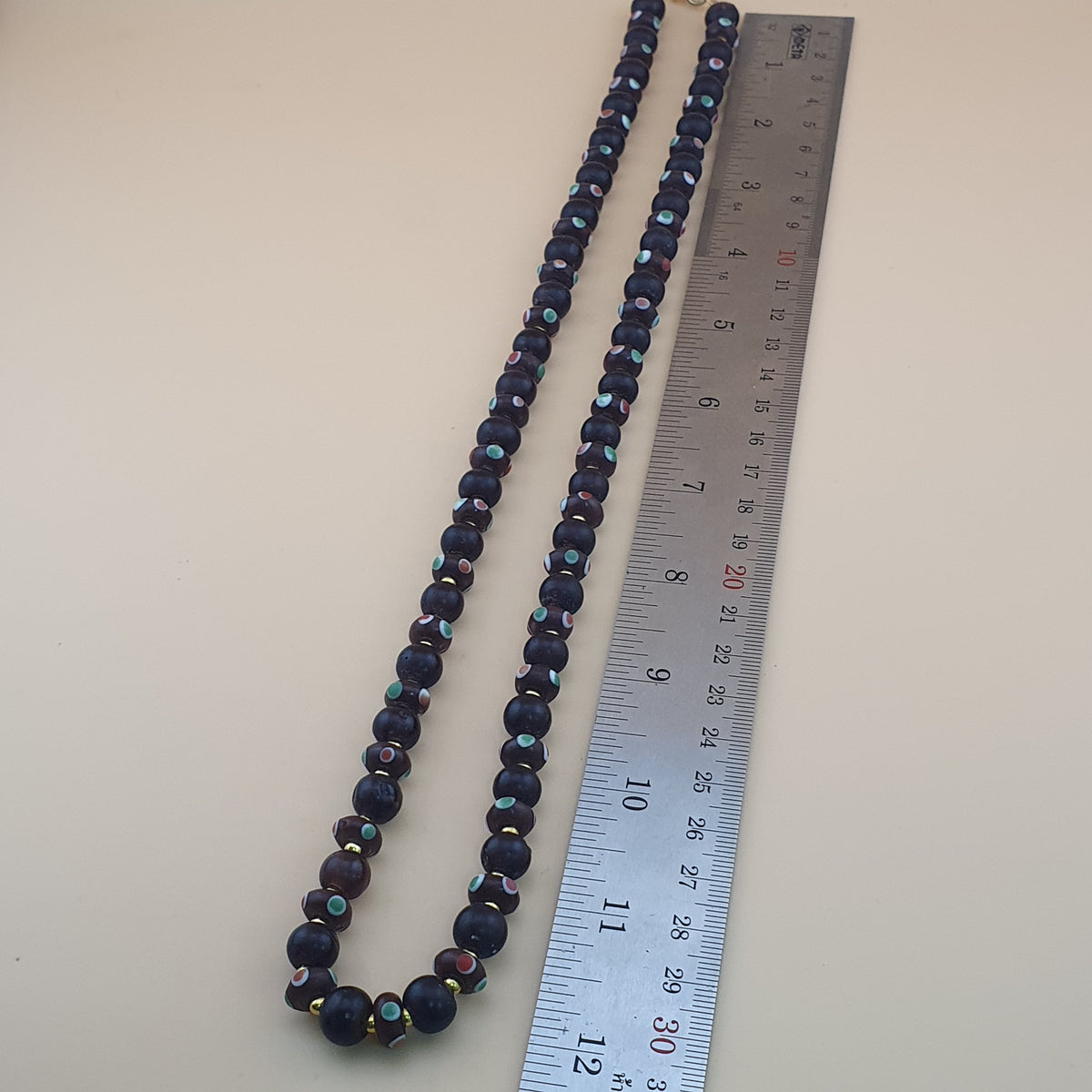 Ancien Collier Vénitien Style Africain Perles Œil et Perles Rondes en Verre Noir et Marron