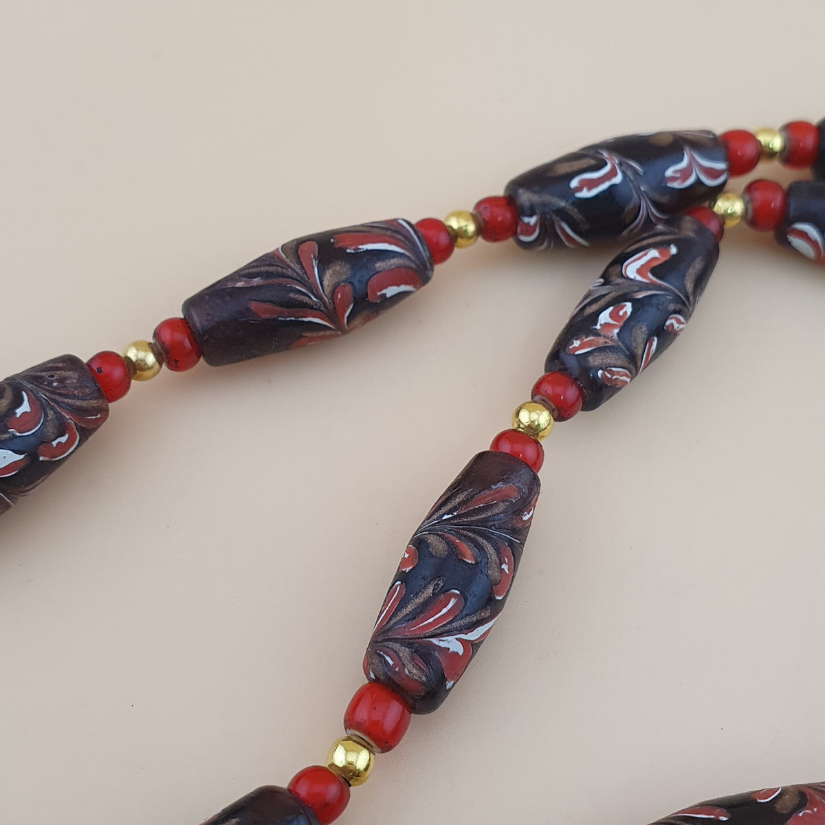 Antique Venetian Style Floral & Venetian whiteHeart Glass Beads Necklace