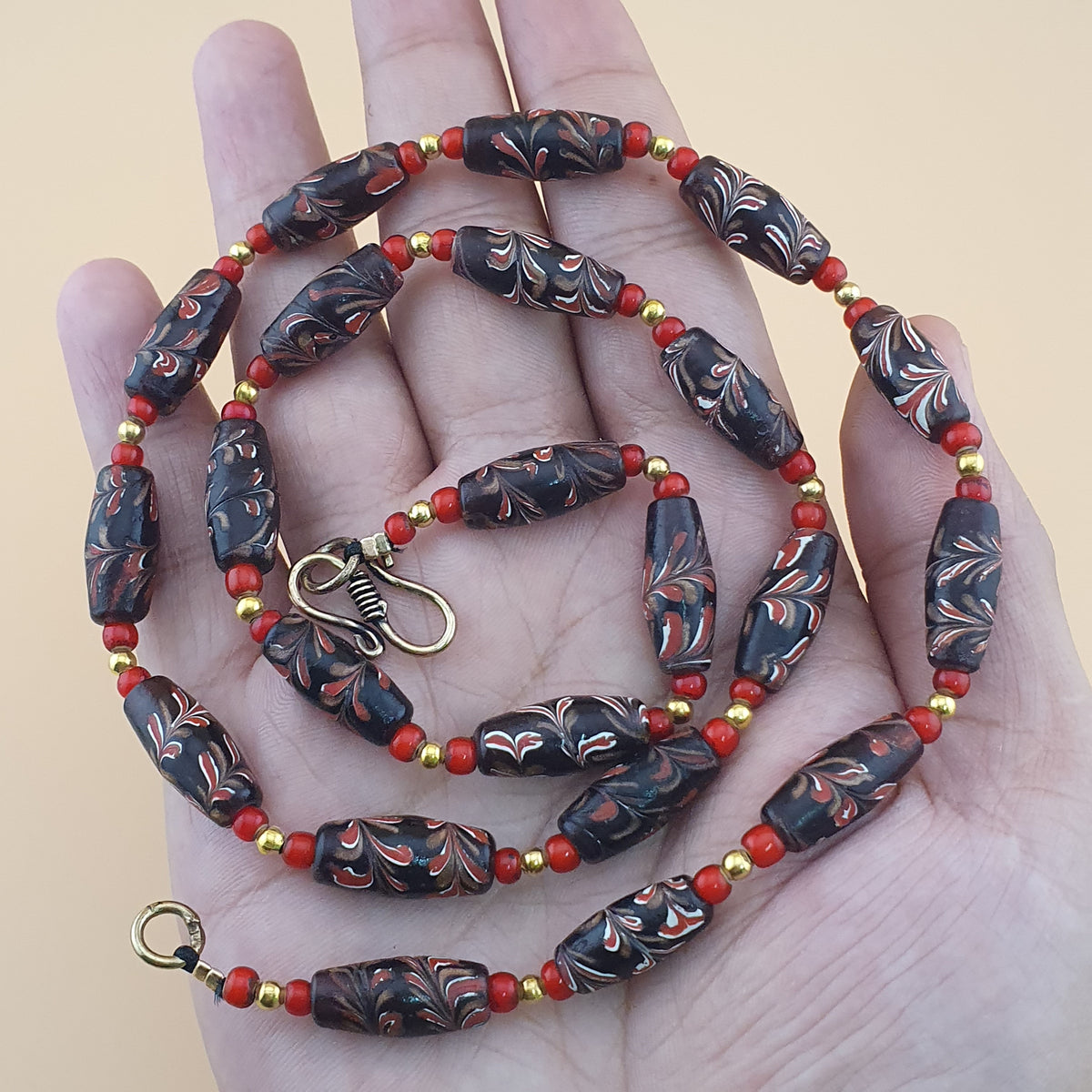 Antique Venetian Style Floral & Venetian whiteHeart Glass Beads Necklace