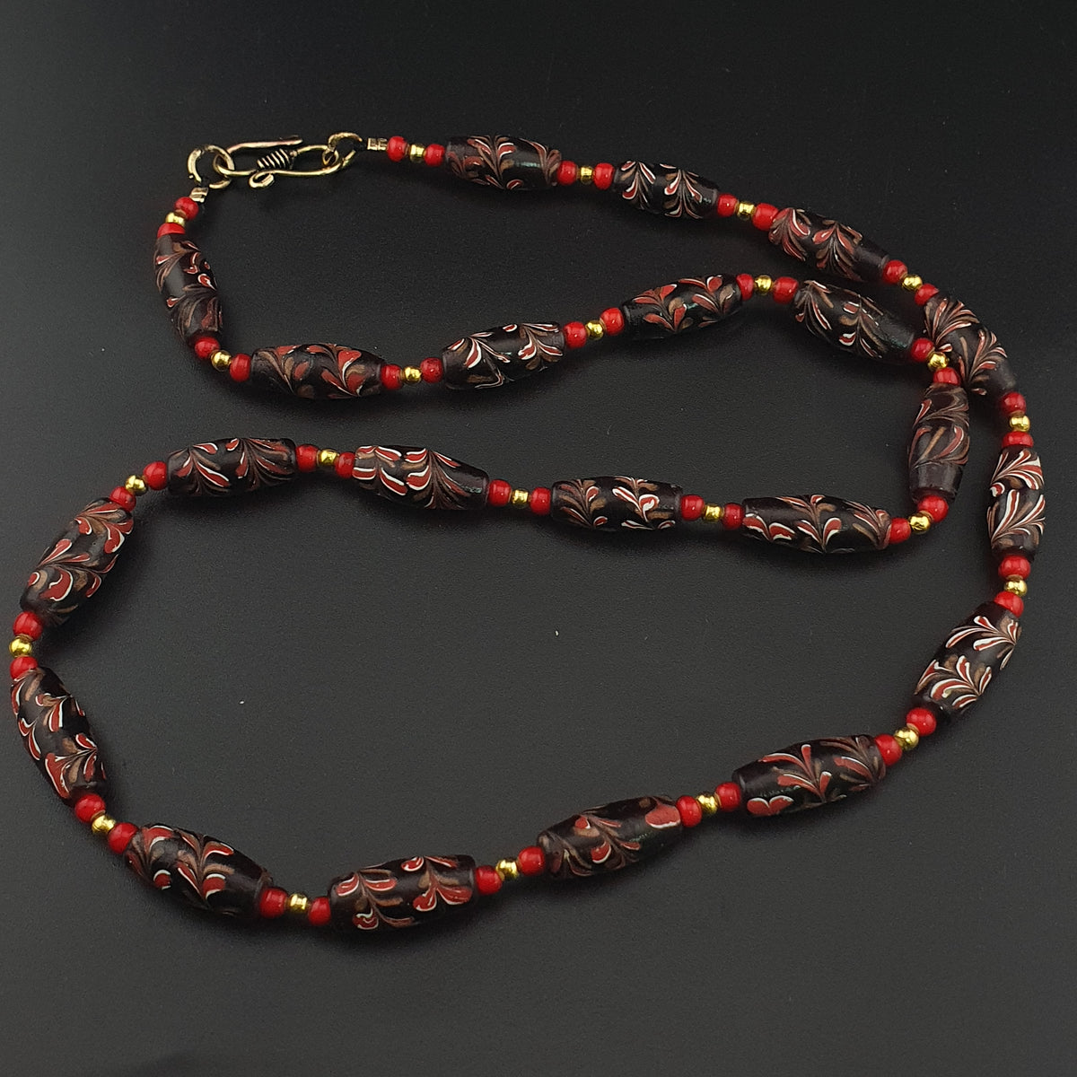 Antique Venetian Style Floral & Venetian whiteHeart Glass Beads Necklace
