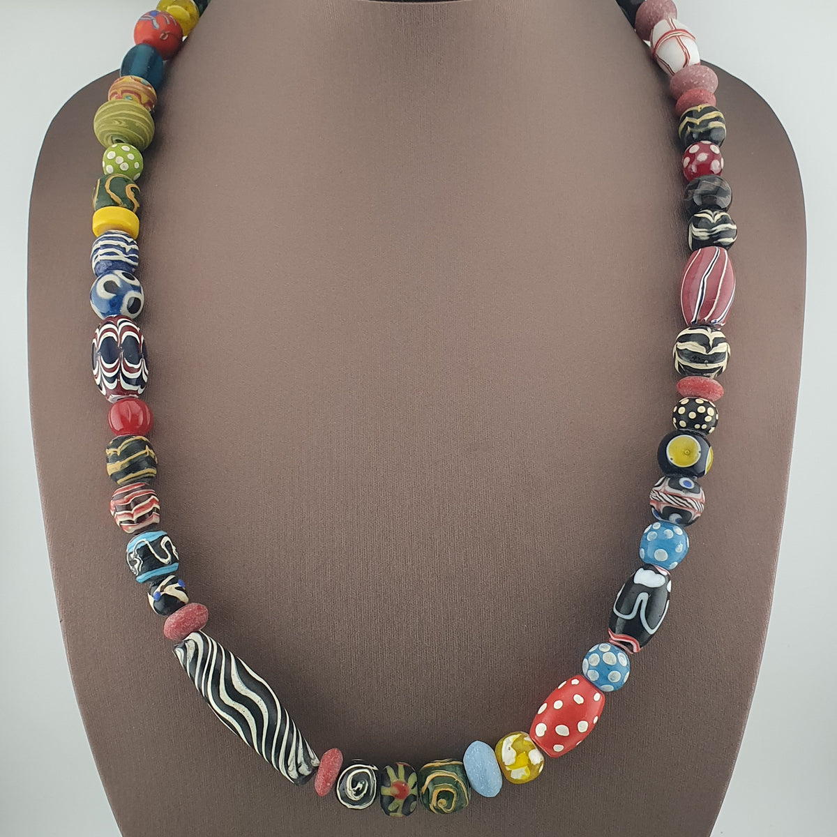 Antique Venetian Style MultiColor Mix Glass Beads Necklace