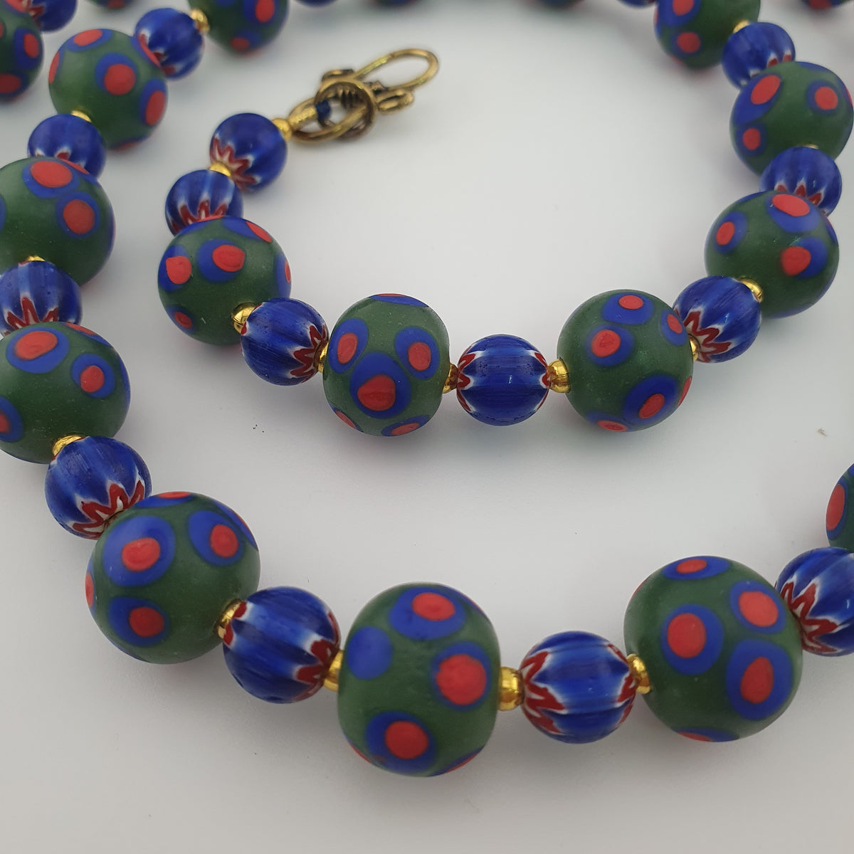 Antique Venetian Style Green Thosuand Eyes Glass & Blue Chevron Glass Beads Necklace