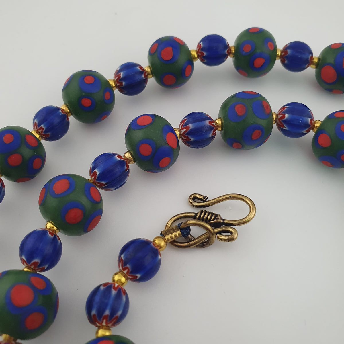 Antique Venetian Style Green Thosuand Eyes Glass & Blue Chevron Glass Beads Necklace