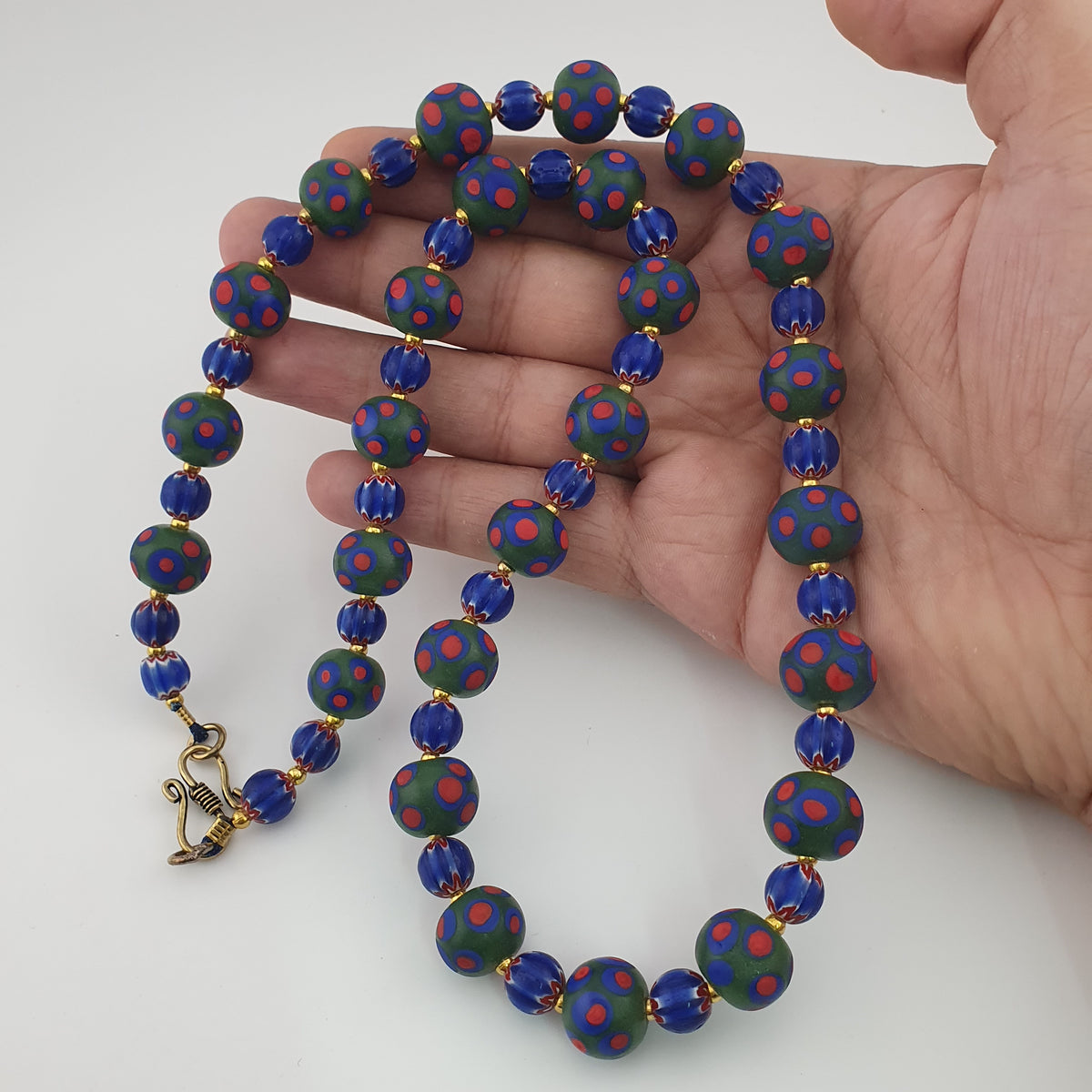 Antique Venetian Style Green Thosuand Eyes Glass & Blue Chevron Glass Beads Necklace