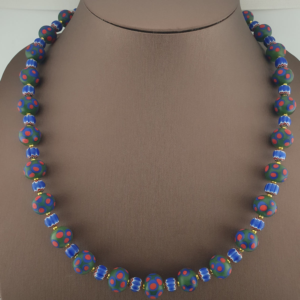 Antique Venetian Style Green Thosuand Eyes Glass & Blue Chevron Glass Beads Necklace