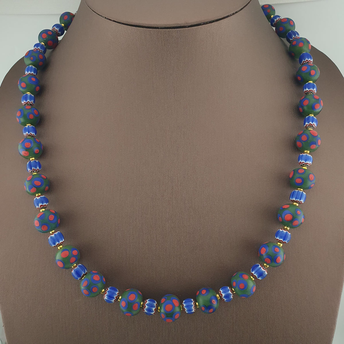Antique Venetian Style Green Thosuand Eyes Glass & Blue Chevron Glass Beads Necklace