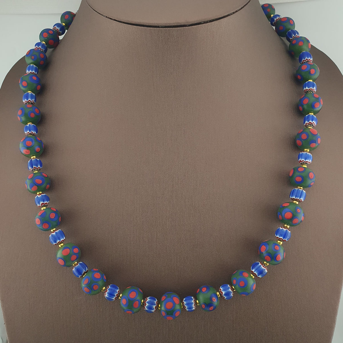 Antique Venetian Style Green Thosuand Eyes Glass & Blue Chevron Glass Beads Necklace