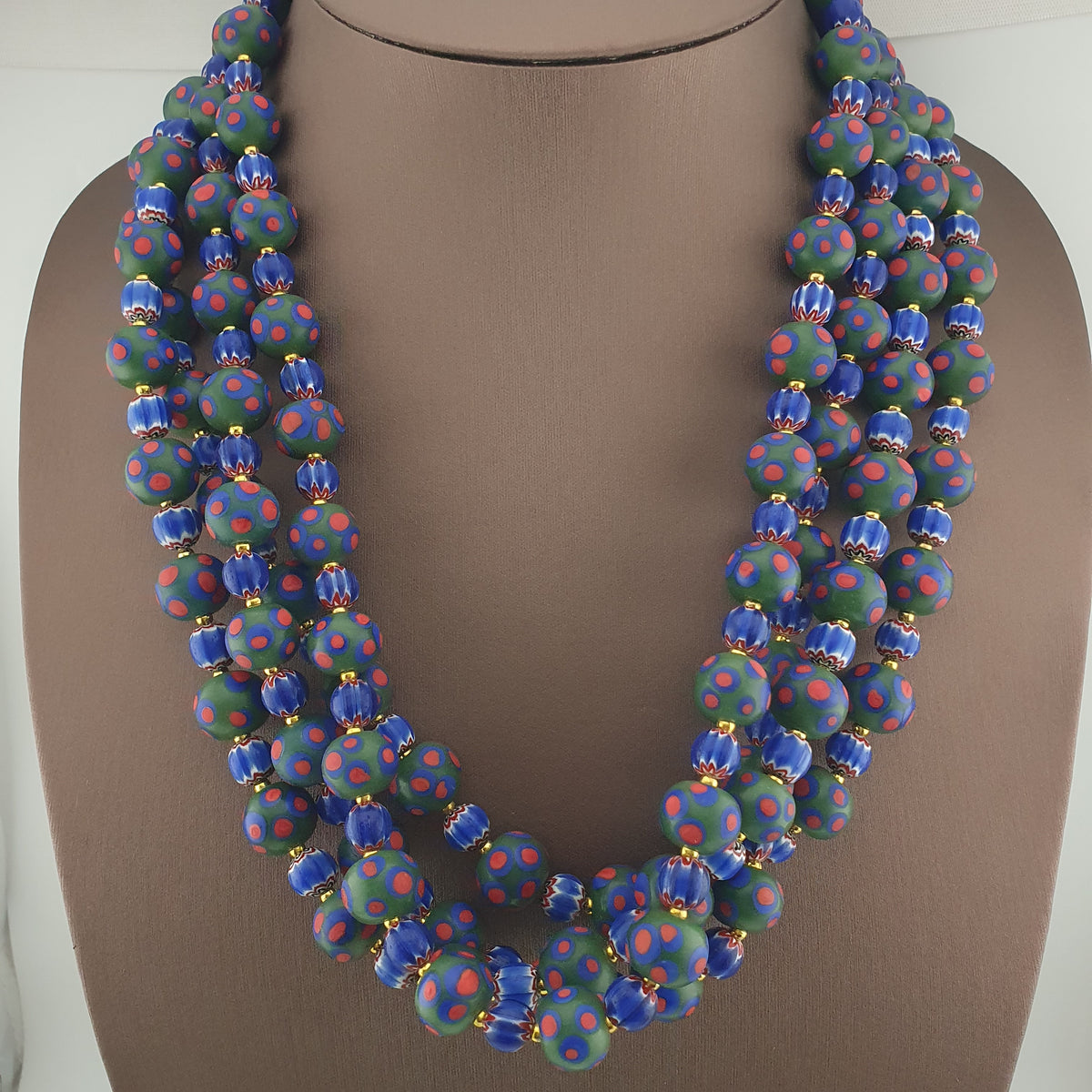 Antique Venetian Style Green Thosuand Eyes Glass & Blue Chevron Glass Beads Necklace